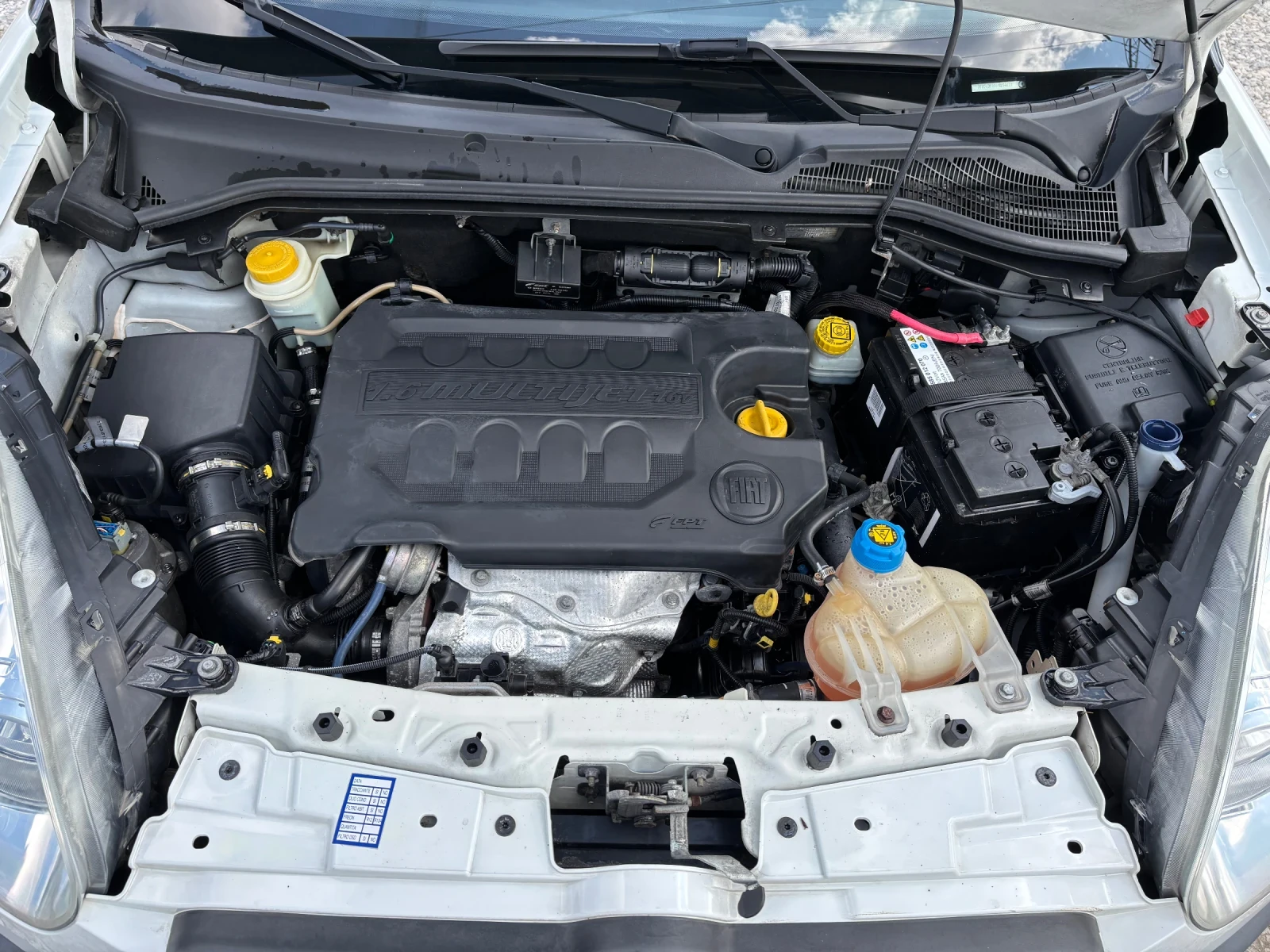 Fiat Doblo 1.6 105 коня/Италия, снимка 15 - Автомобили и джипове - 53723107