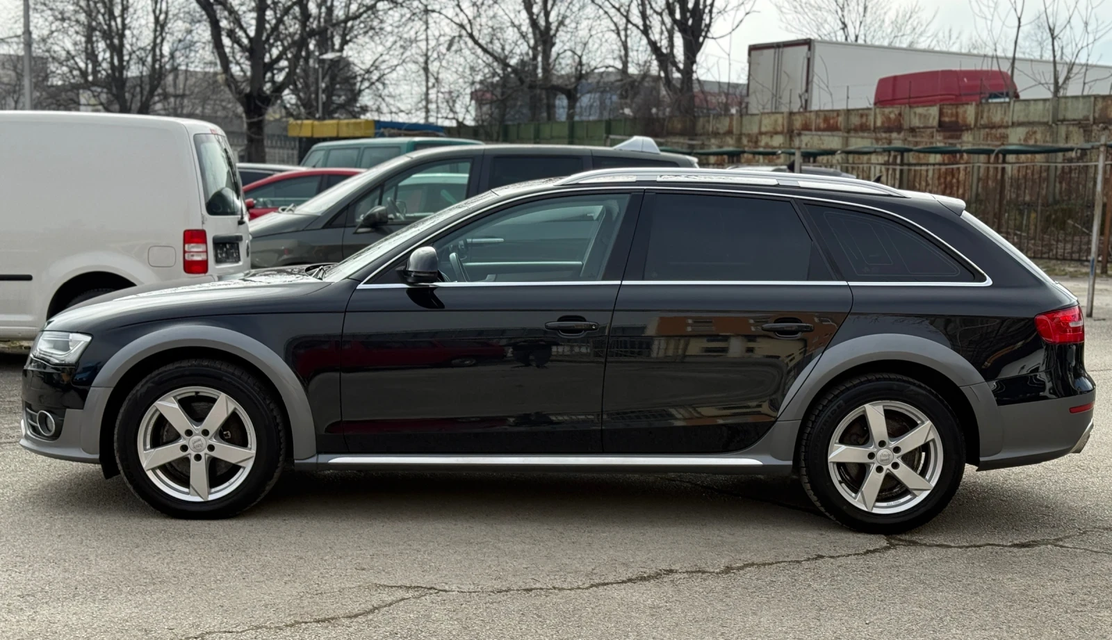 Audi A4 Allroad 3.0TDI-245kc Quattro, снимка 4 - Автомобили и джипове - 53808316