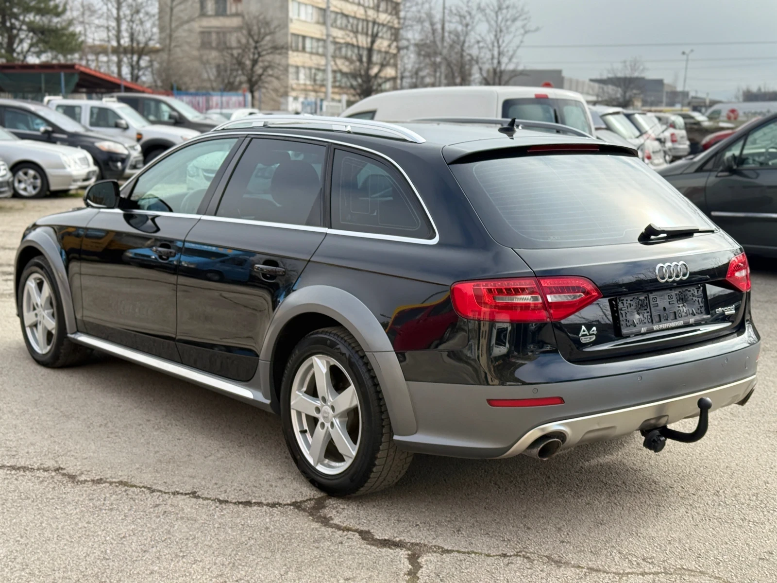 Audi A4 Allroad 3.0TDI-245kc Quattro, снимка 5 - Автомобили и джипове - 53808316