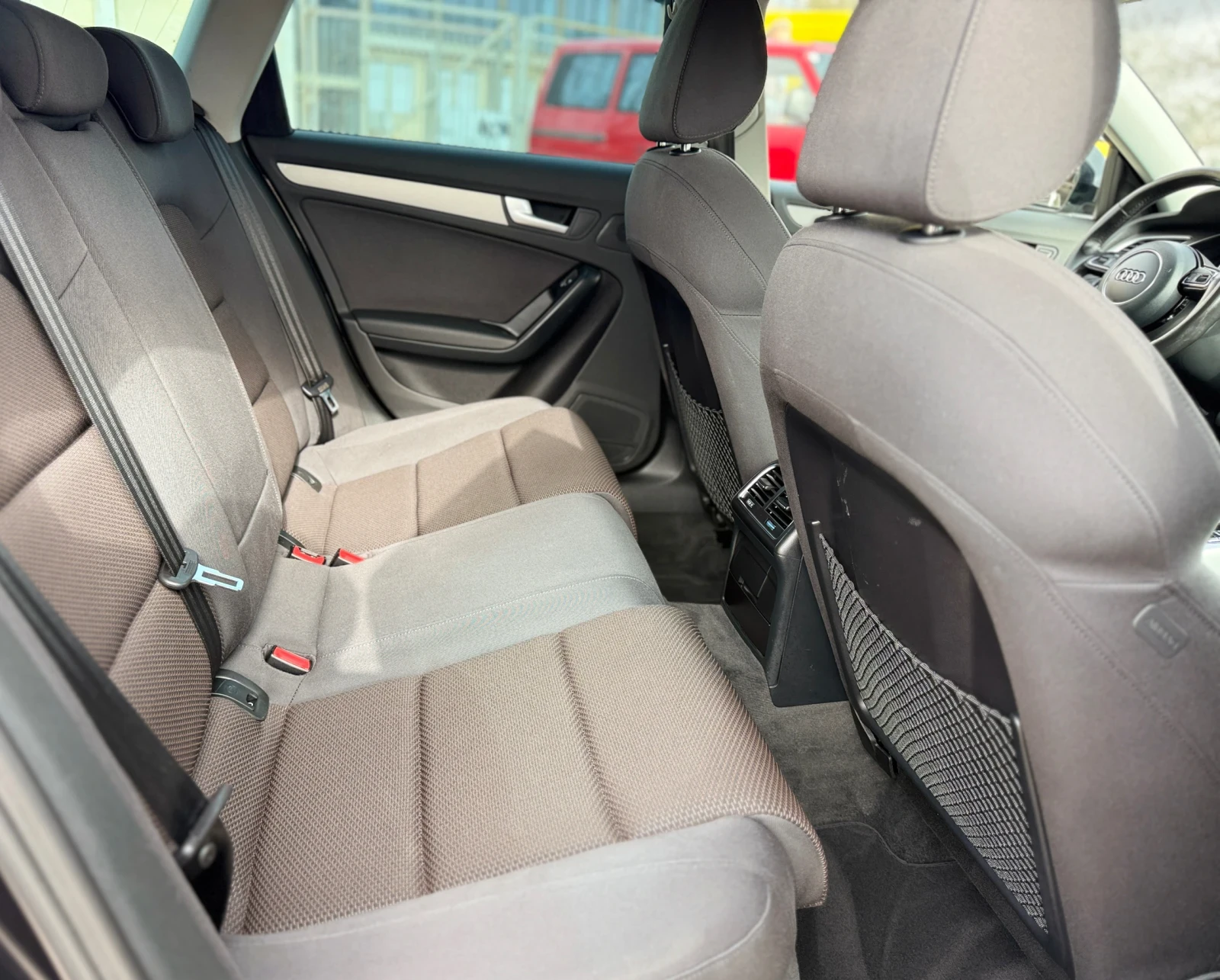 Audi A4 Allroad 3.0TDI-245kc Quattro, снимка 9 - Автомобили и джипове - 53808316