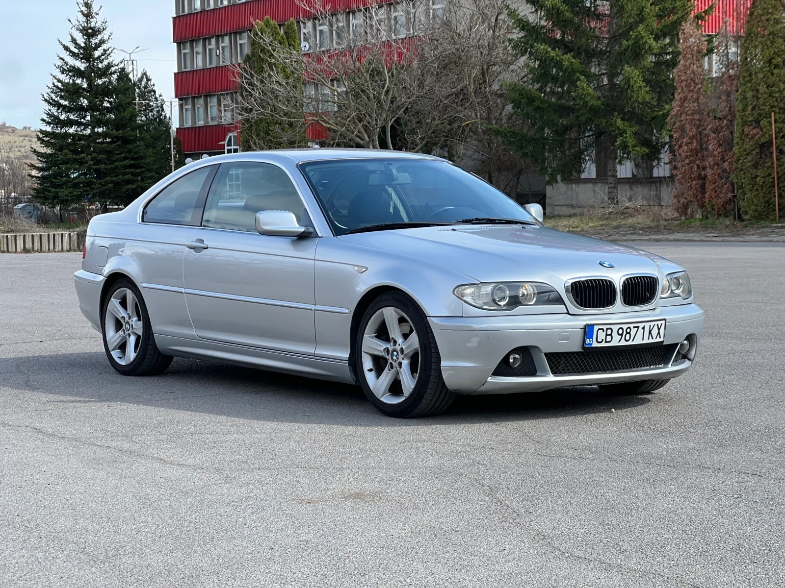 BMW 330 Cd РЪЧКА, снимка 3 - Автомобили и джипове - 54036305