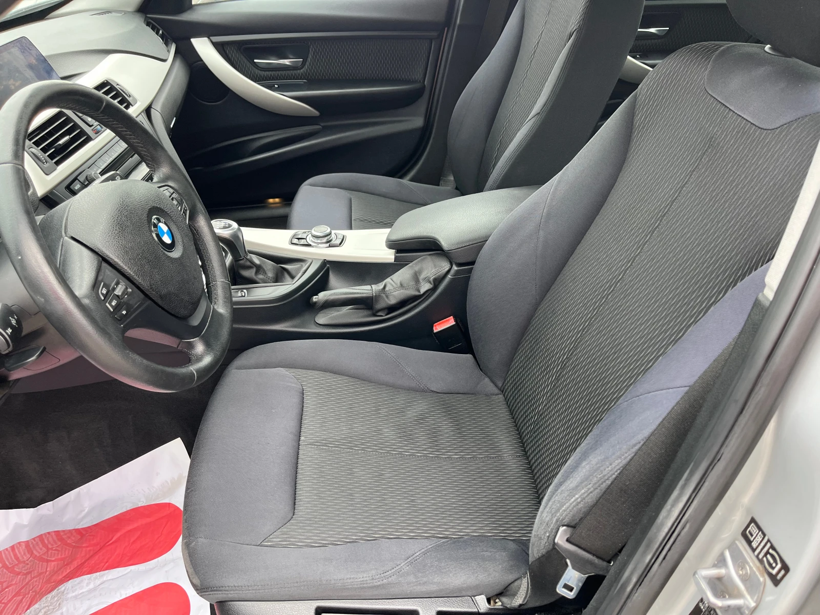 BMW 318 D, снимка 7 - Автомобили и джипове - 54146060