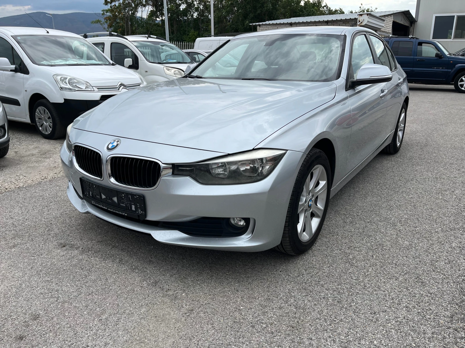 BMW 318 D, снимка 2 - Автомобили и джипове - 54146060