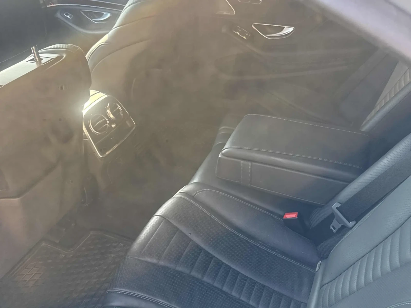 Mercedes-Benz S 560 AMG* PACK* 4MATIC* BURMESTER* ДИГИТАЛНО* ТАБЛО* ОБ, снимка 11 - Автомобили и джипове - 54167696