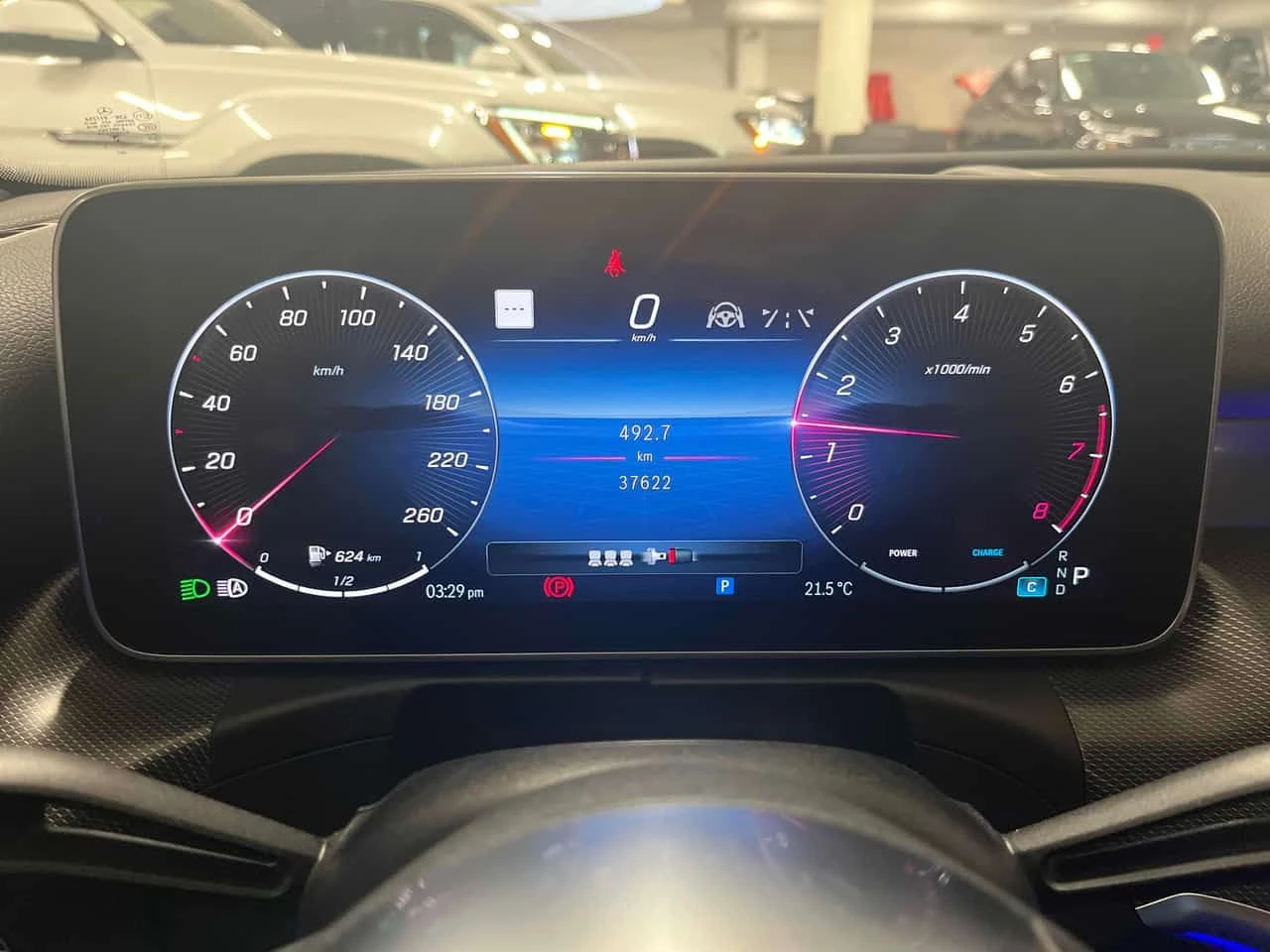 Mercedes-Benz C 300 4MATIC/ДИСТРОНИК/ПАНОРАМА/ПОДГРЕВИ/360/HUD, снимка 8 - Автомобили и джипове - 54623310