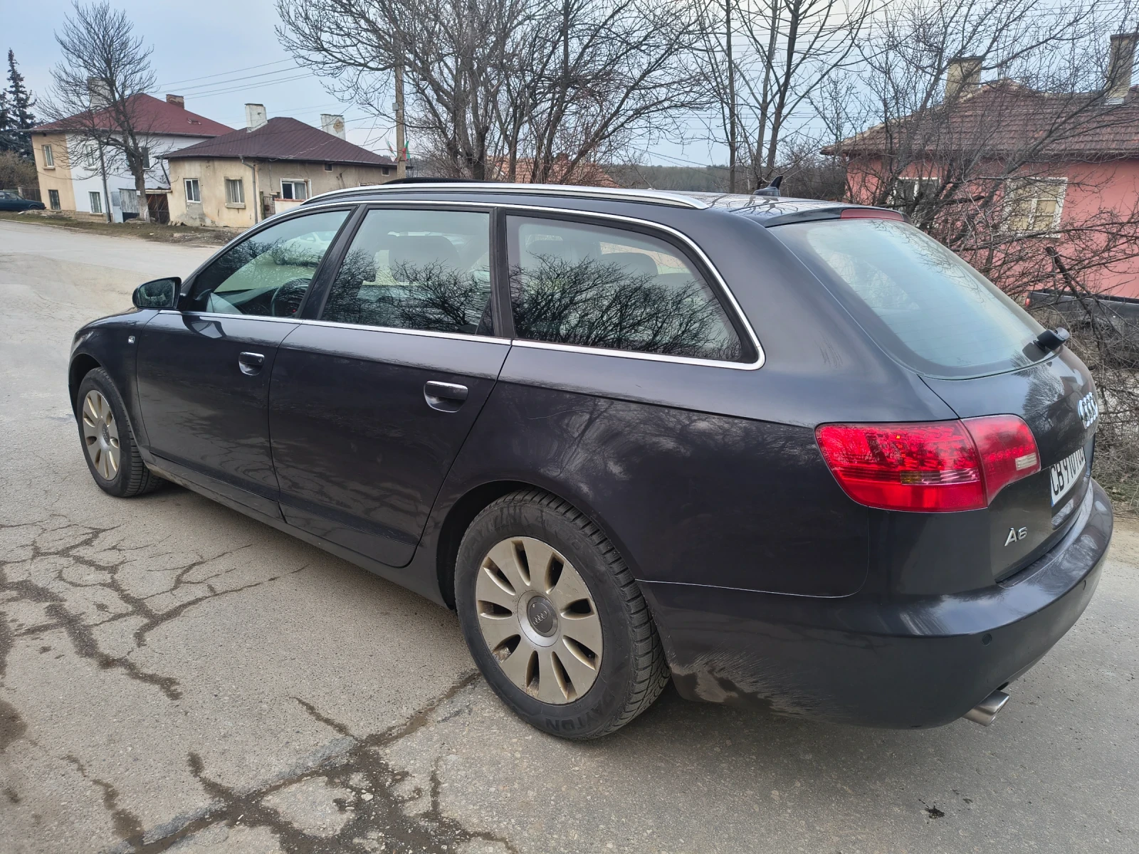 Audi A6 2.4i 6ск Газ.Инж, снимка 4 - Автомобили и джипове - 54828374