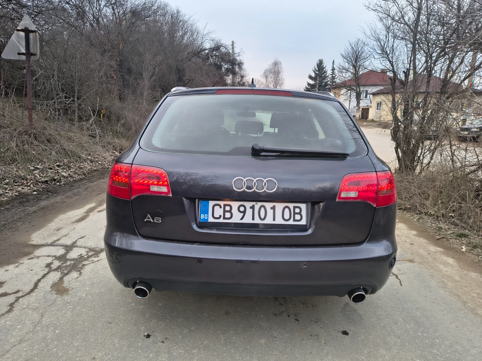 Audi A6 2.4i 6ск Газ.Инж, снимка 6 - Автомобили и джипове - 54828374