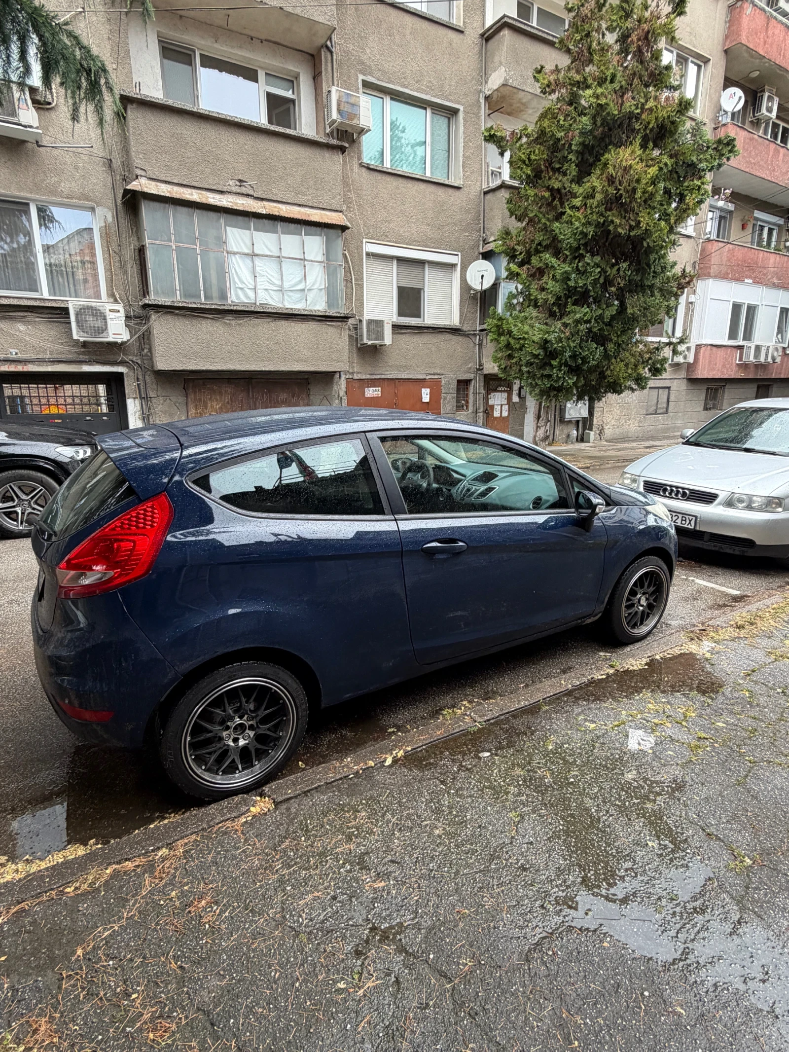 Ford Fiesta 1.2 i, снимка 3 - Автомобили и джипове - 54873389