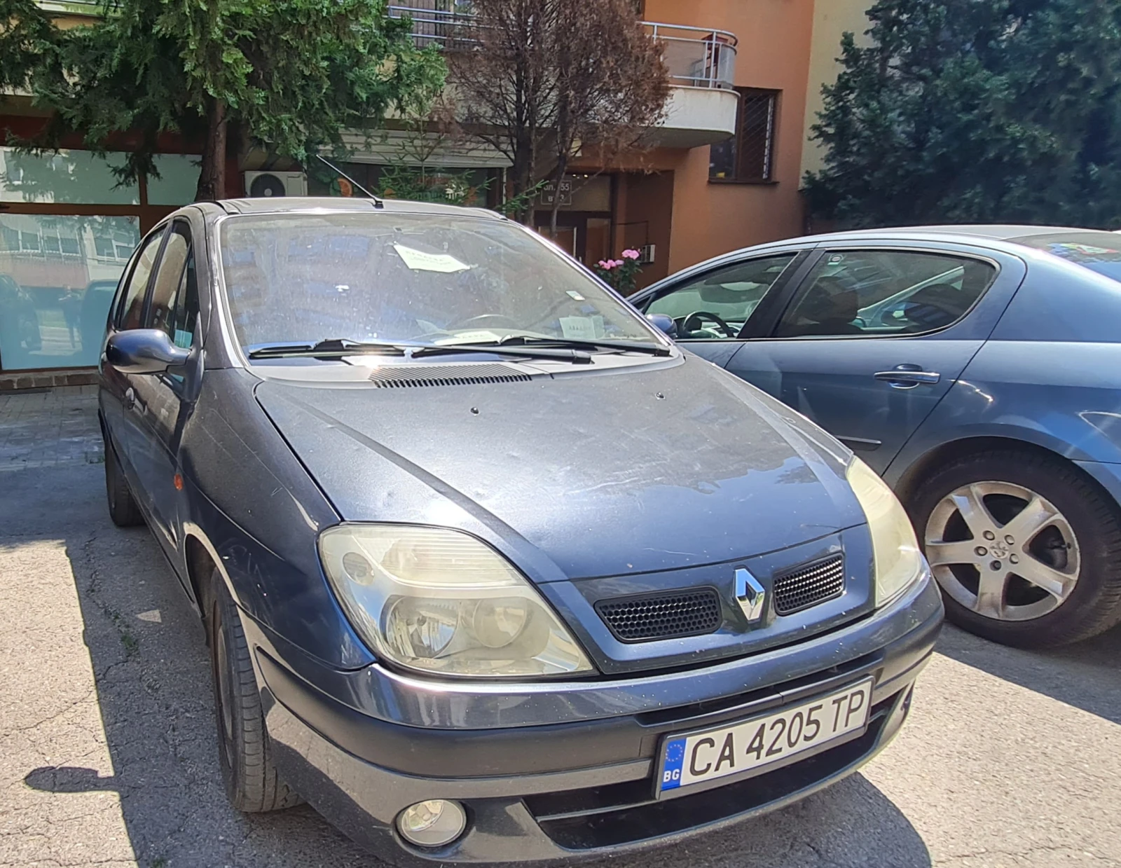Renault Scenic, снимка 8 - Автомобили и джипове - 54957005