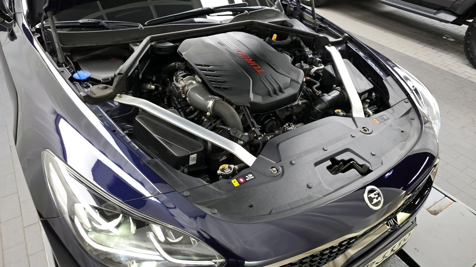 Kia Stinger * GT* AWD* MASTERS TURBO PACKAGE* , снимка 6 - Автомобили и джипове - 55528470