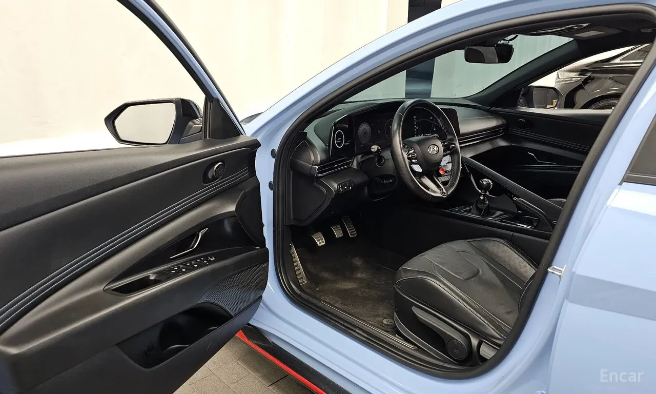Hyundai Elantra N / ОБДУХ / 360 КАМЕРИ / ШИБЕДАХ /, снимка 6 - Автомобили и джипове - 55752630