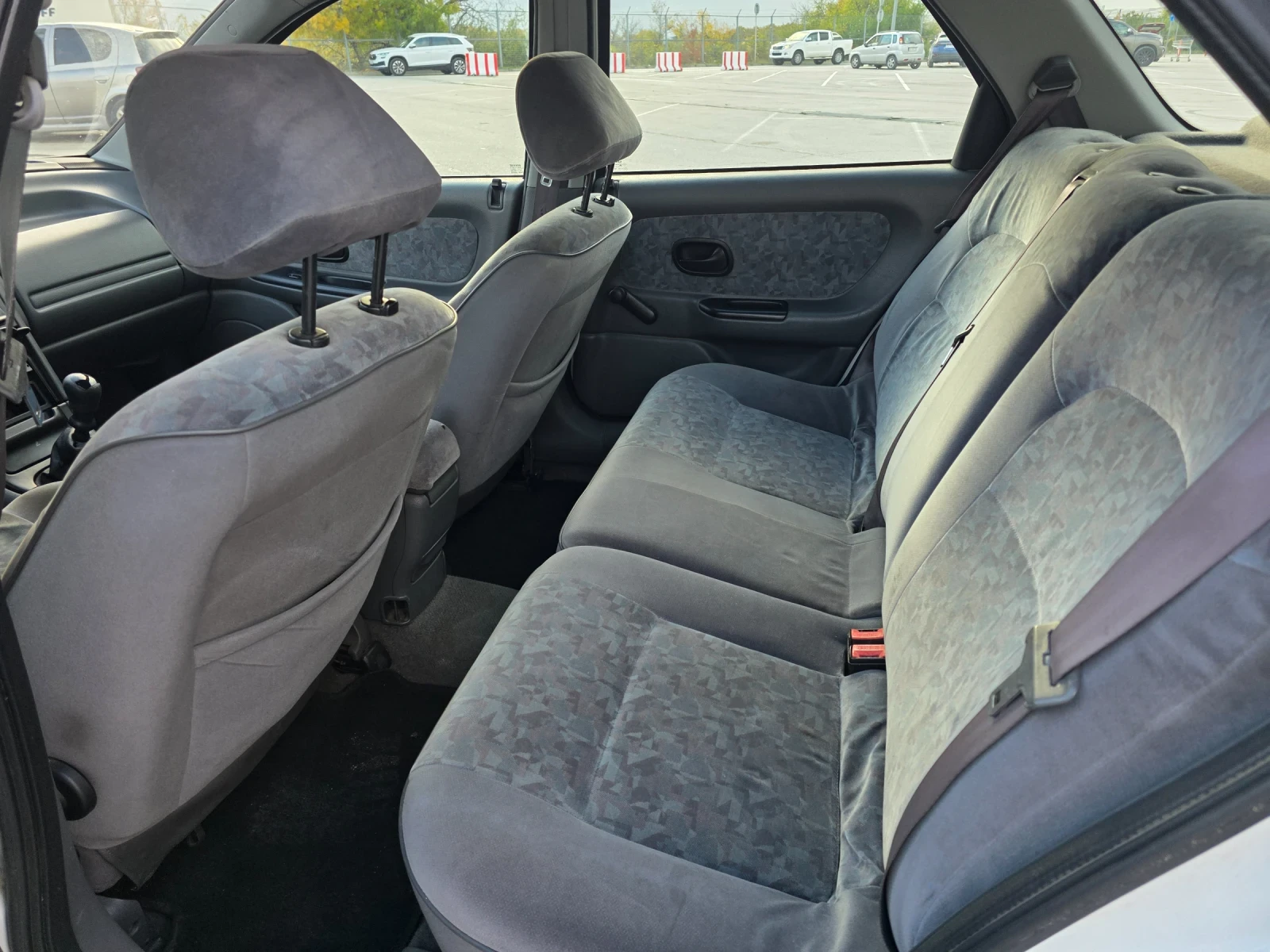 Renault Laguna 1, снимка 9 - Автомобили и джипове - 56747466