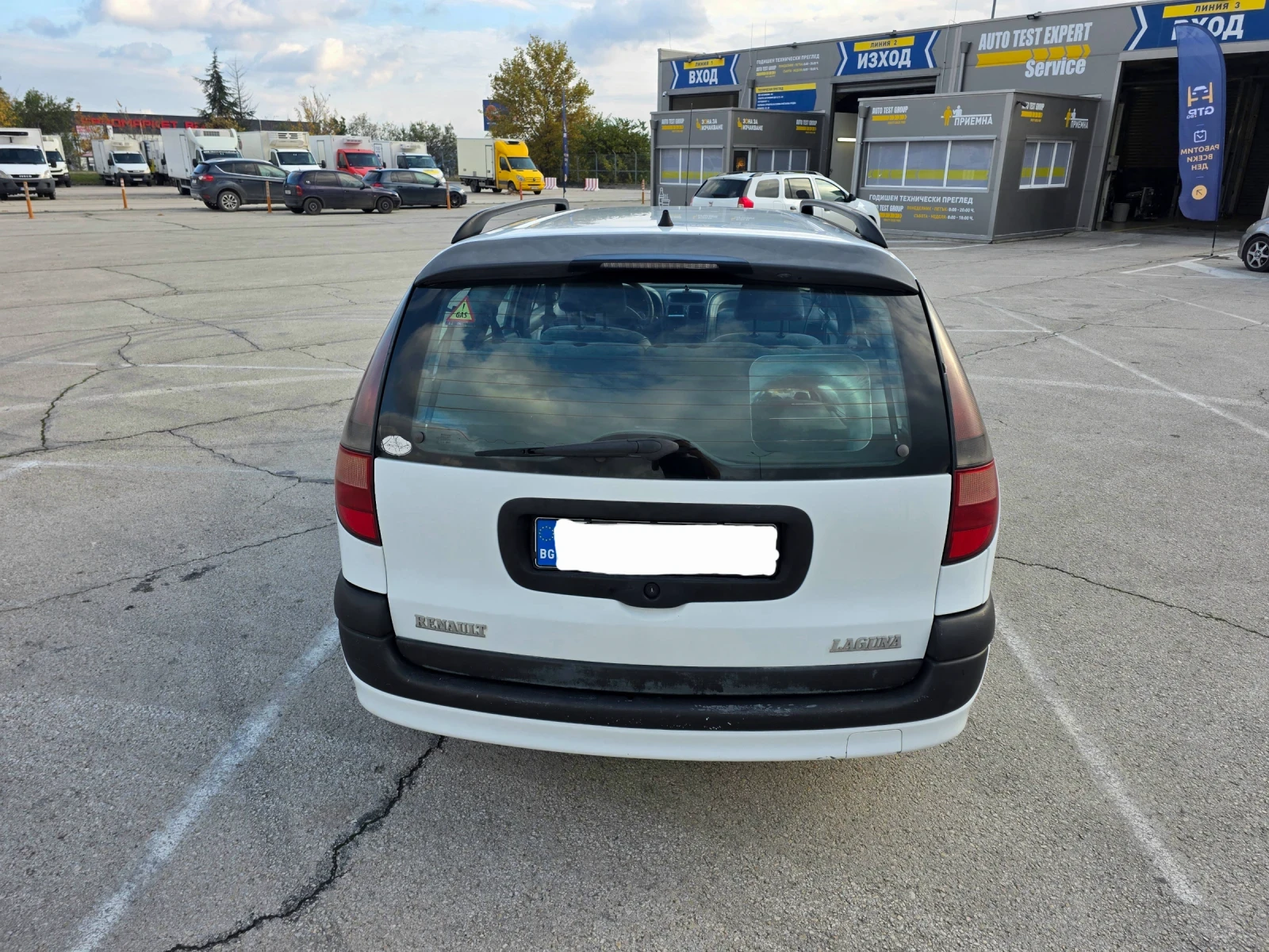 Renault Laguna 1, снимка 3 - Автомобили и джипове - 56747466