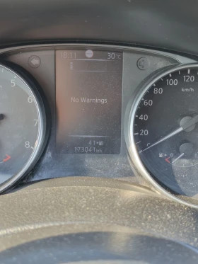 Nissan Qashqai 1.6 ГАЗ Tekna Evro 6, снимка 12