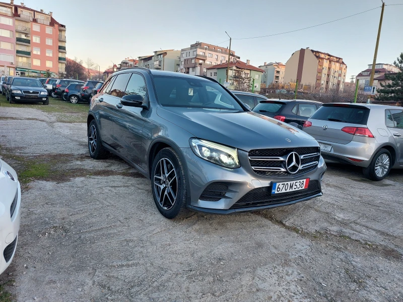 Mercedes-Benz GLC 220 * 4-MATIC* AMG LINE* F1-9G Tronic* 36м. х 1563лв.*, снимка 6 - Автомобили и джипове - 48535393