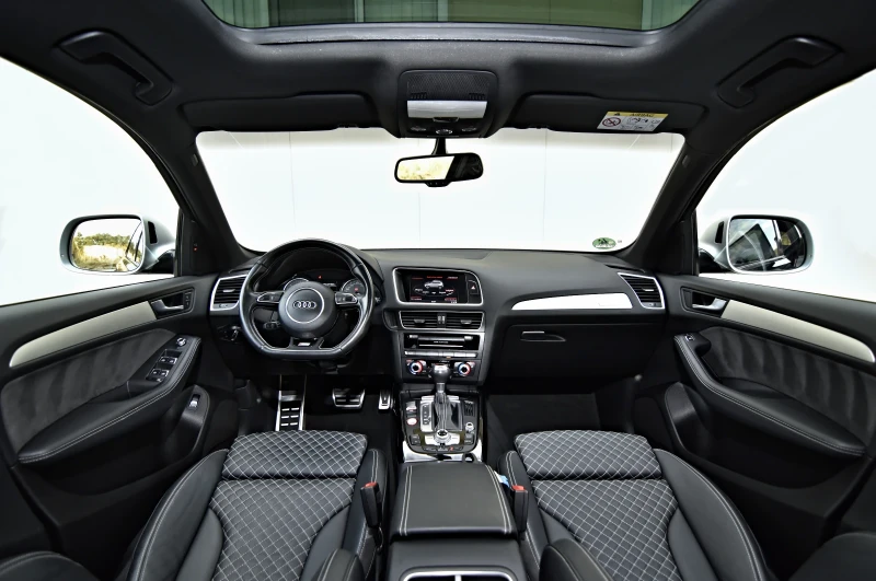 Audi SQ5 3.0TDI COMPETITION PLUS340h.p S-LINE RS-SITZE 20RS, снимка 7 - Автомобили и джипове - 51290428