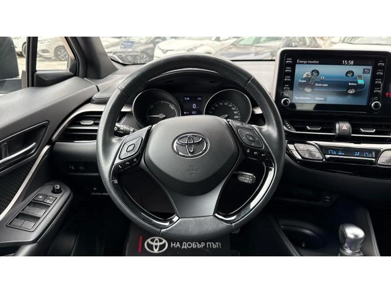 Toyota C-HR 1.8 HSD Center - изображение 9