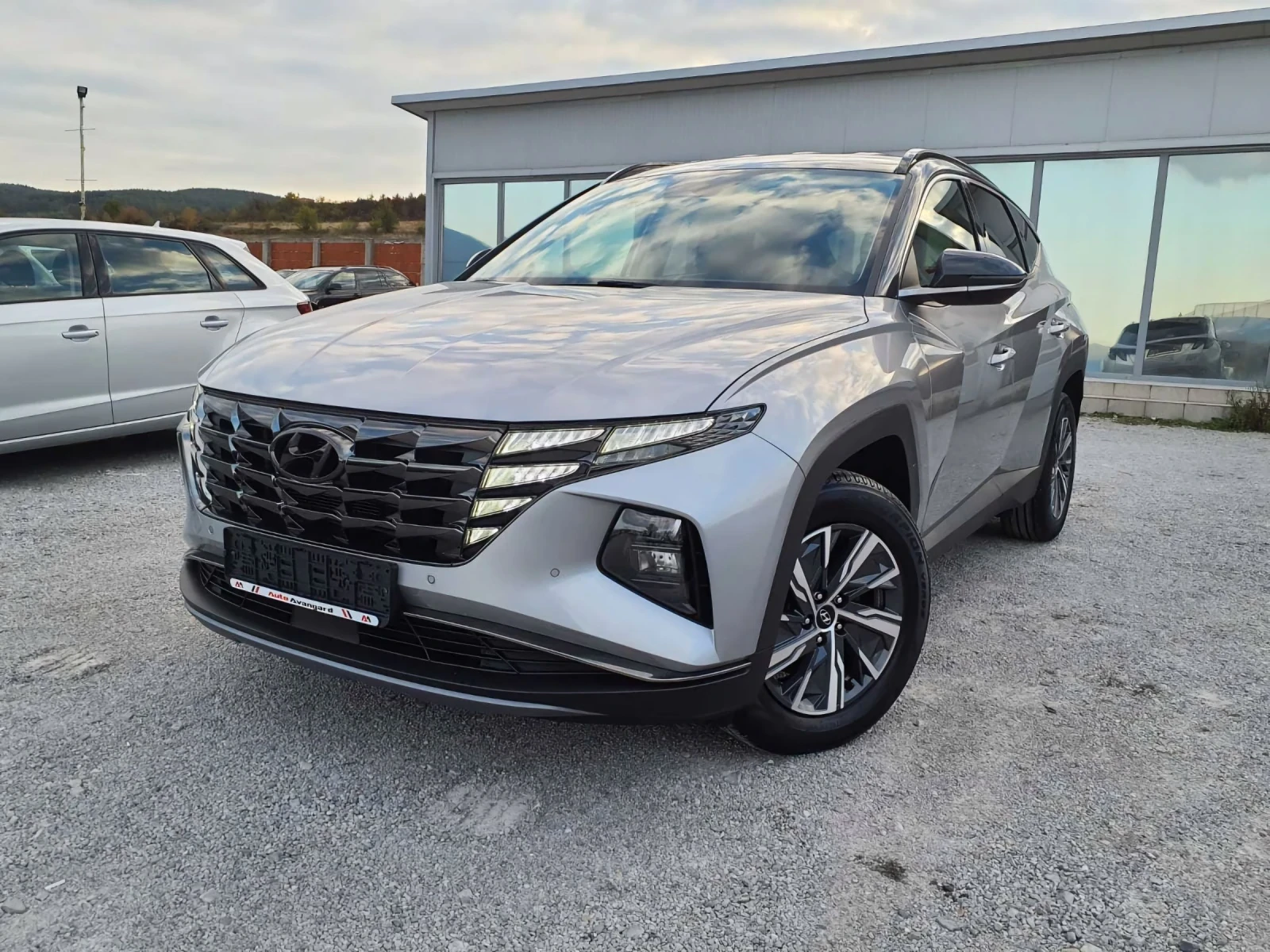 Hyundai Tucson Hybrid 1.6 T-GDI 230 KC. - изображение 2