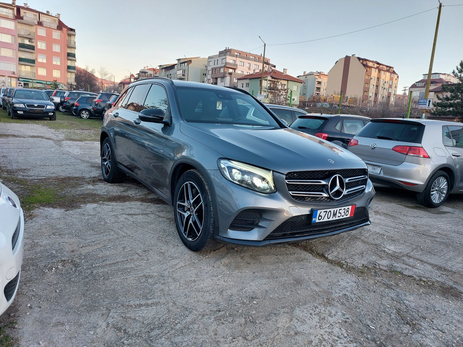 Mercedes-Benz GLC 220 * 4-MATIC* AMG LINE* F1-9G Tronic* 36м. х 1563лв.* - изображение 6