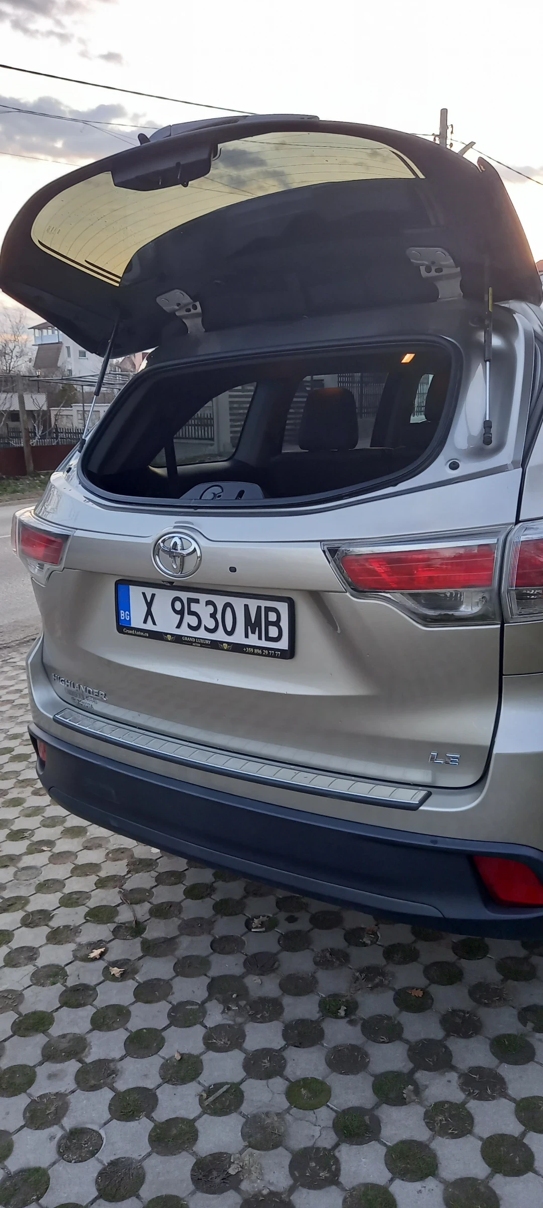 Toyota Highlander Highlander LE - изображение 5