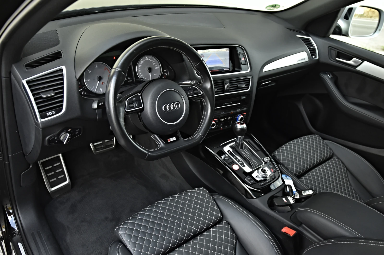 Audi SQ5 3.0TDI COMPETITION PLUS340h.p S-LINE RS-SITZE 20RS - изображение 9