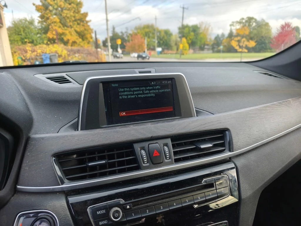 BMW X1 * xDrive28i * CARFAX * БЕЗ ПЪРВОНАЧАЛНА ВНОСКА - изображение 9