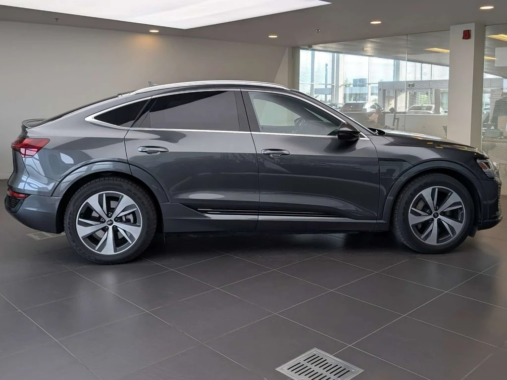 Audi Q8 * Premium * CARFAX *    | Mobile.bg   2