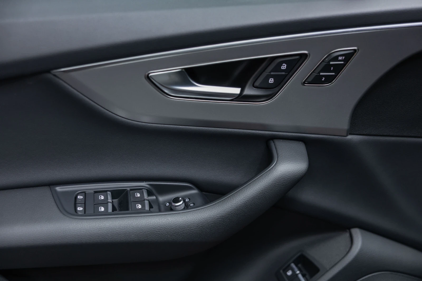 Audi Q7, снимка 15 - Автомобили и джипове - 53842580