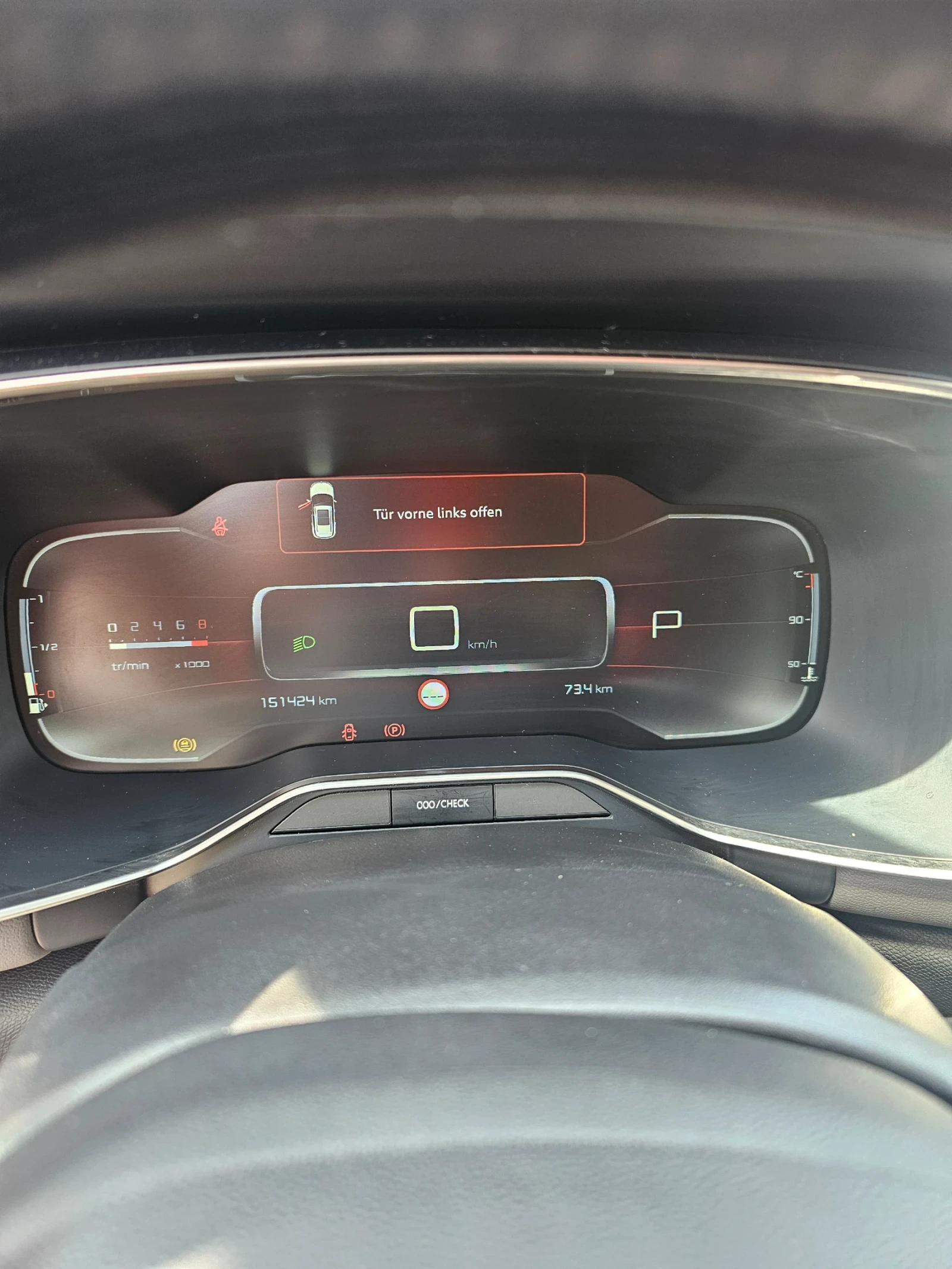 Citroen C5 Aircross, снимка 13 - Автомобили и джипове - 54013486