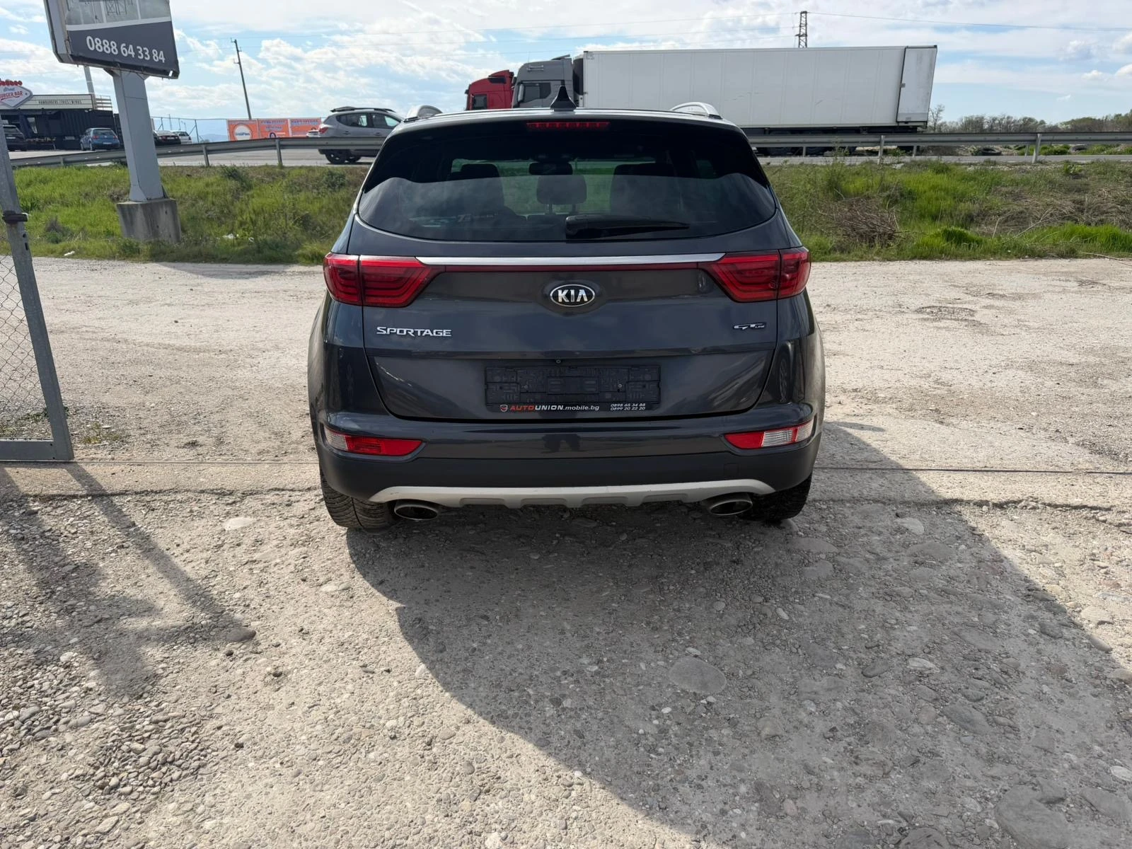 Kia Sportage 2.0 4X4 GT- LINE PRENIUM, снимка 6 - Автомобили и джипове - 54136301