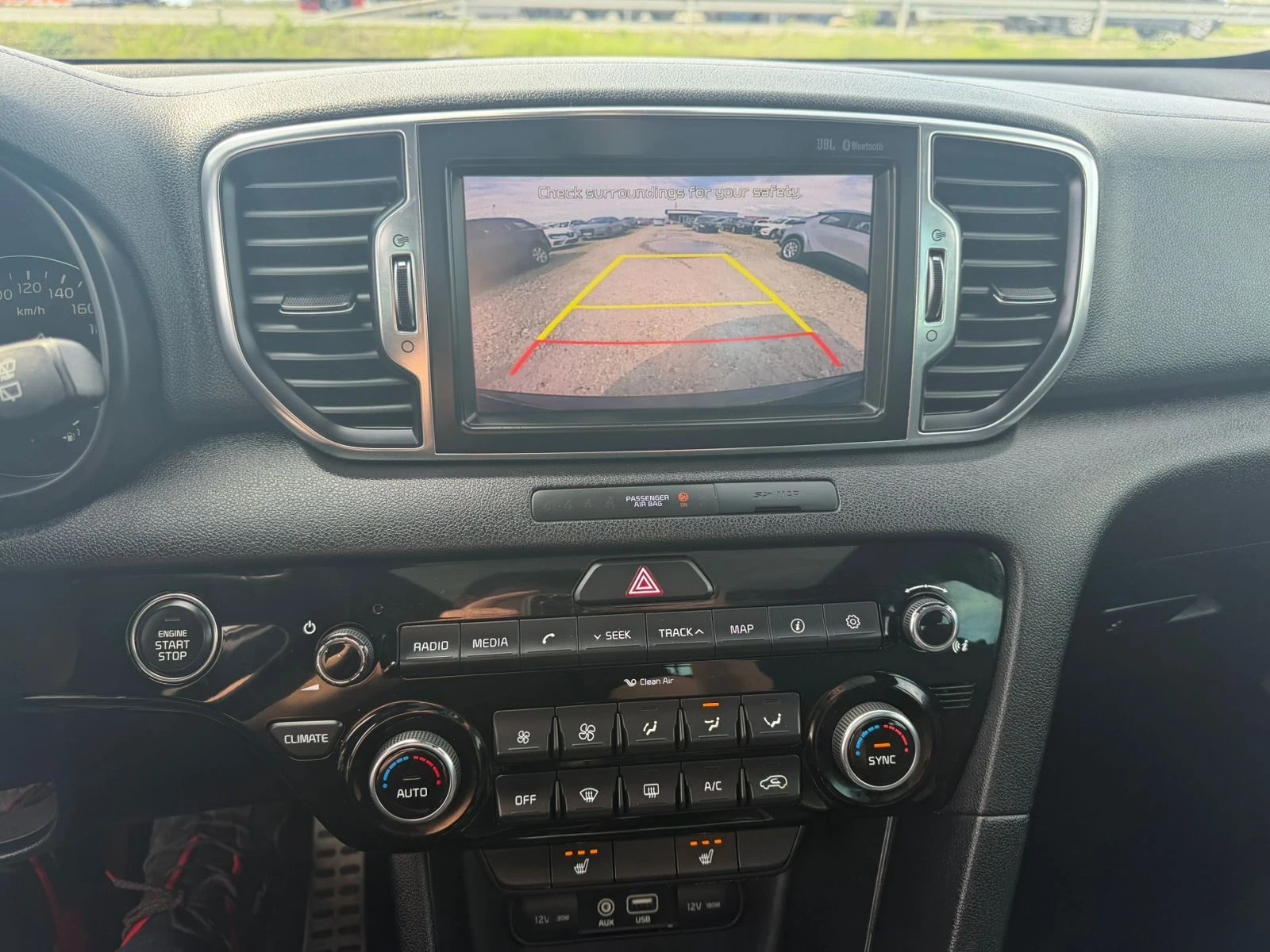 Kia Sportage 2.0 4X4 GT- LINE PRENIUM, снимка 12 - Автомобили и джипове - 54136301