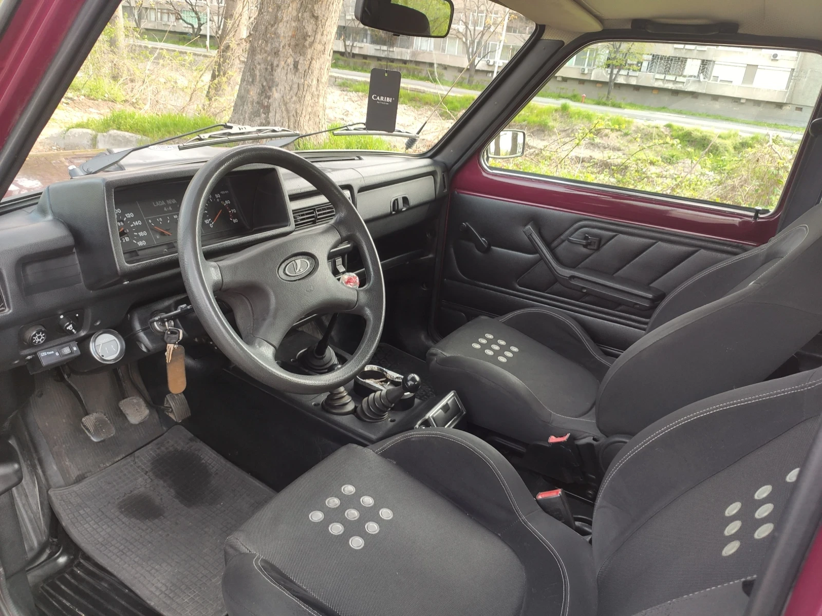 Lada Niva 1.7 Бензин/Газ, снимка 10 - Автомобили и джипове - 54178322