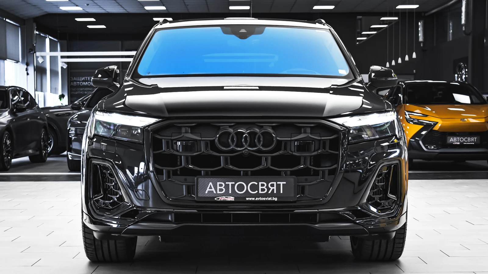 Audi SQ7 4.0 TFSI V8 quattro tiptronic 7 seats, снимка 2 - Автомобили и джипове - 55405152