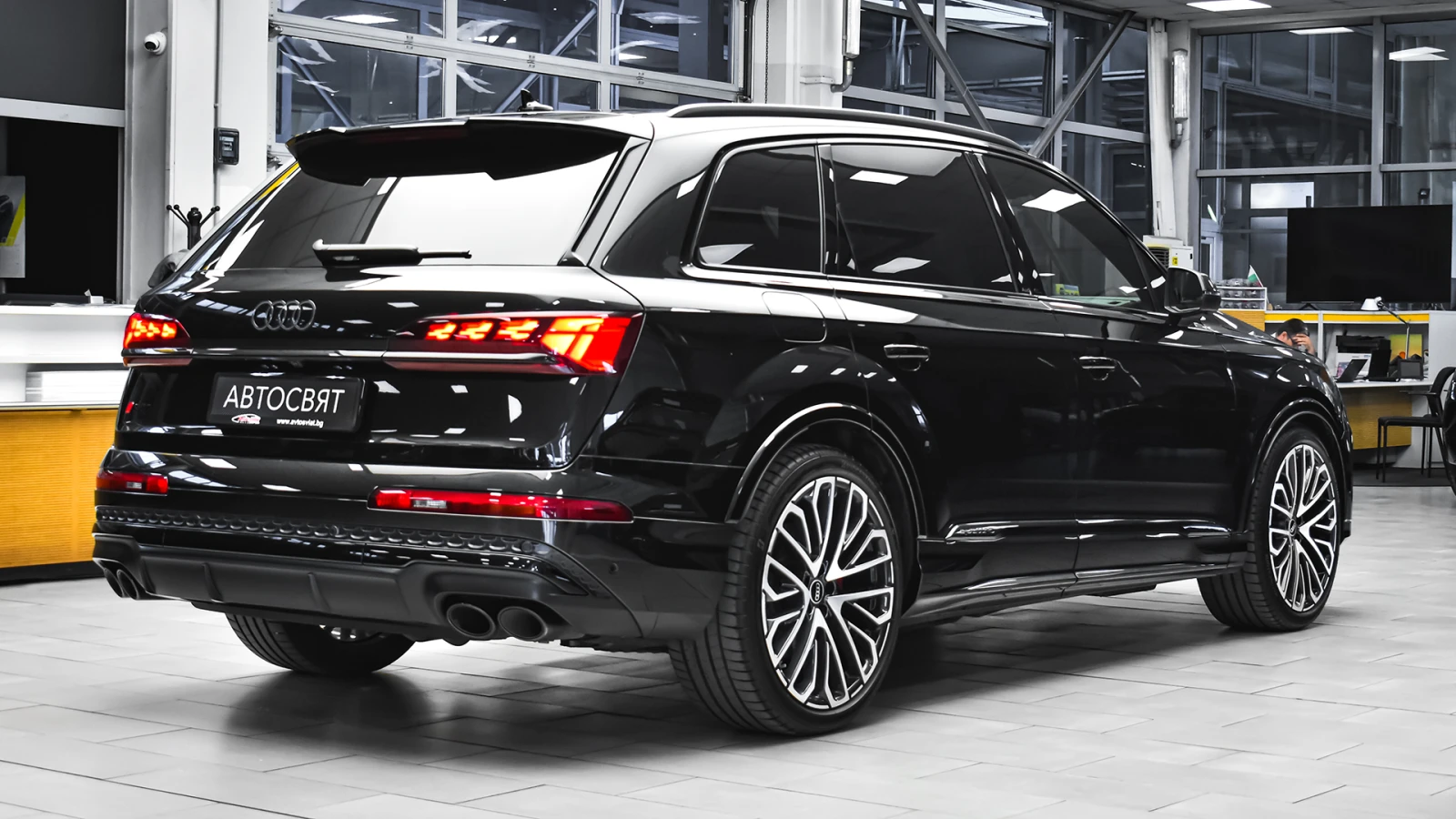 Audi SQ7 4.0 TFSI V8 quattro tiptronic 7 seats, снимка 6 - Автомобили и джипове - 55405152