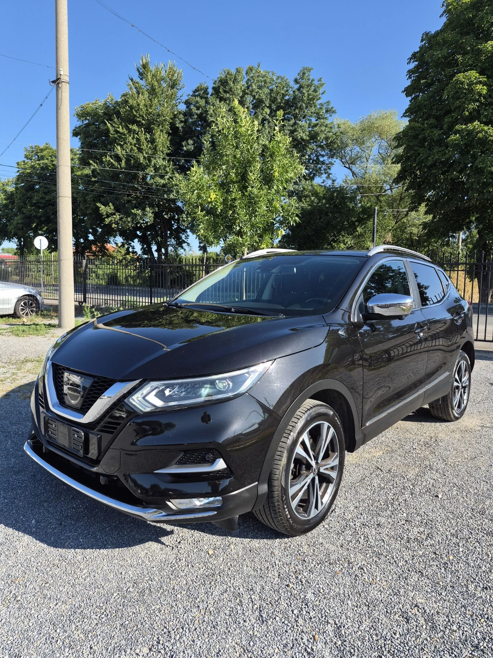 Nissan Qashqai 1.6 ГАЗ Tekna Evro 6