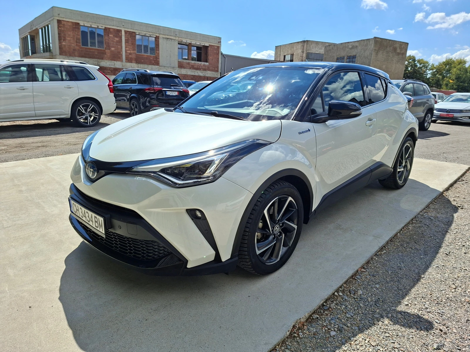 Toyota C-HR 2.0/184ks/HYBRID, снимка 3 - Автомобили и джипове - 56069793