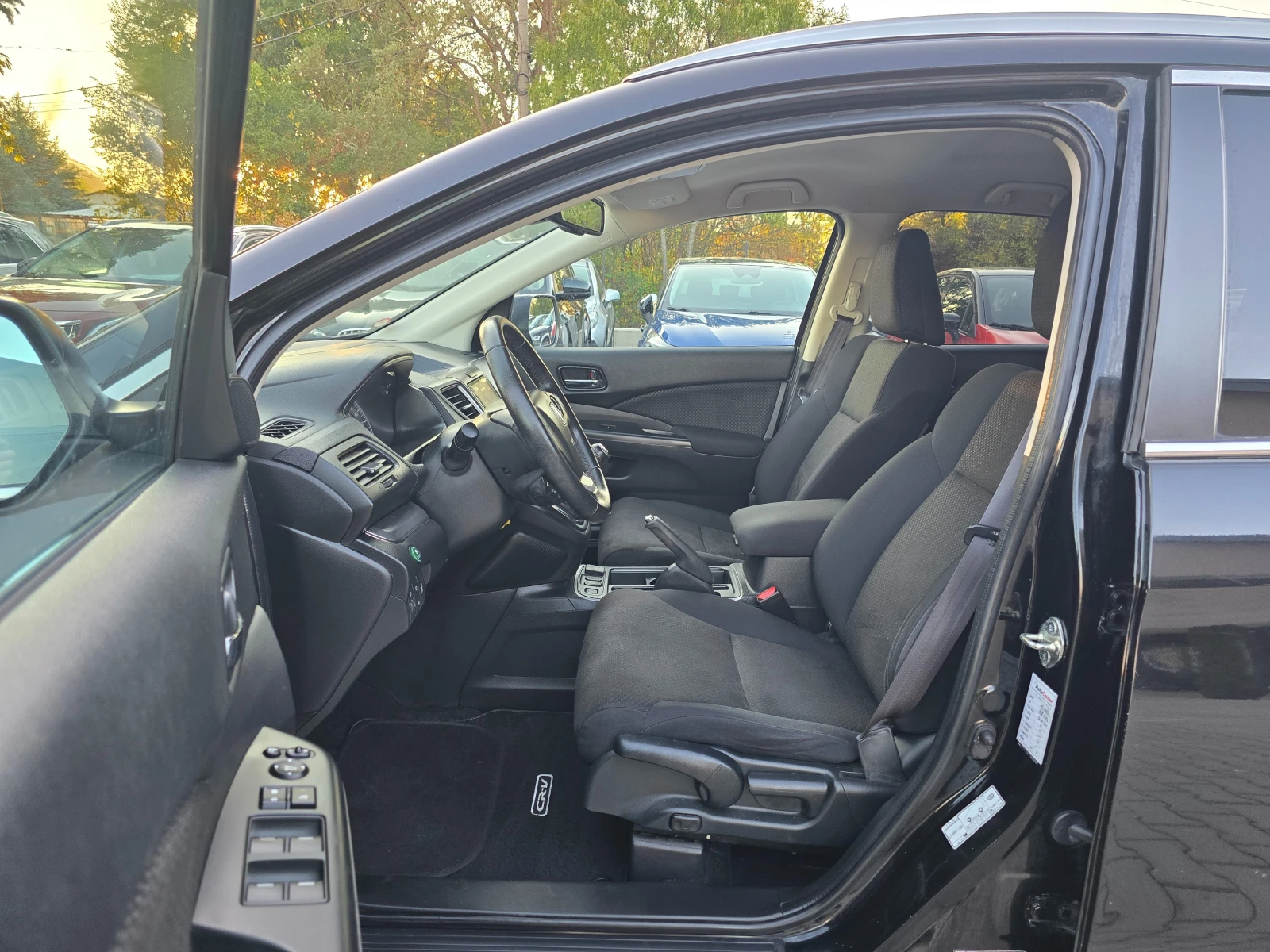 Honda Cr-v 1.6D, Facelift, Нави, Камера!, снимка 10 - Автомобили и джипове - 56313052