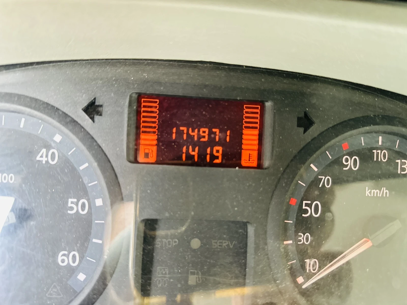 Renault Trafic 2.0DCI - изображение 5