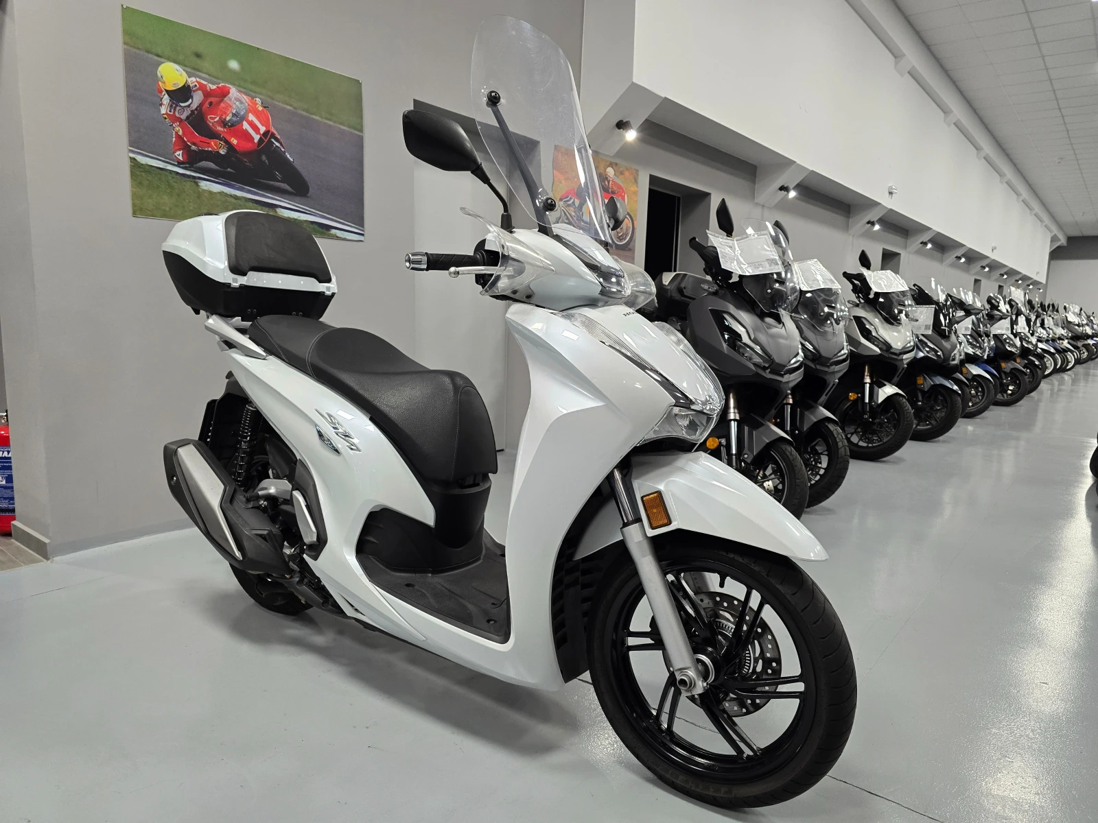 Honda Sh 350ie, ABS-TCS, Led, Keyless! | Mobile.bg   1