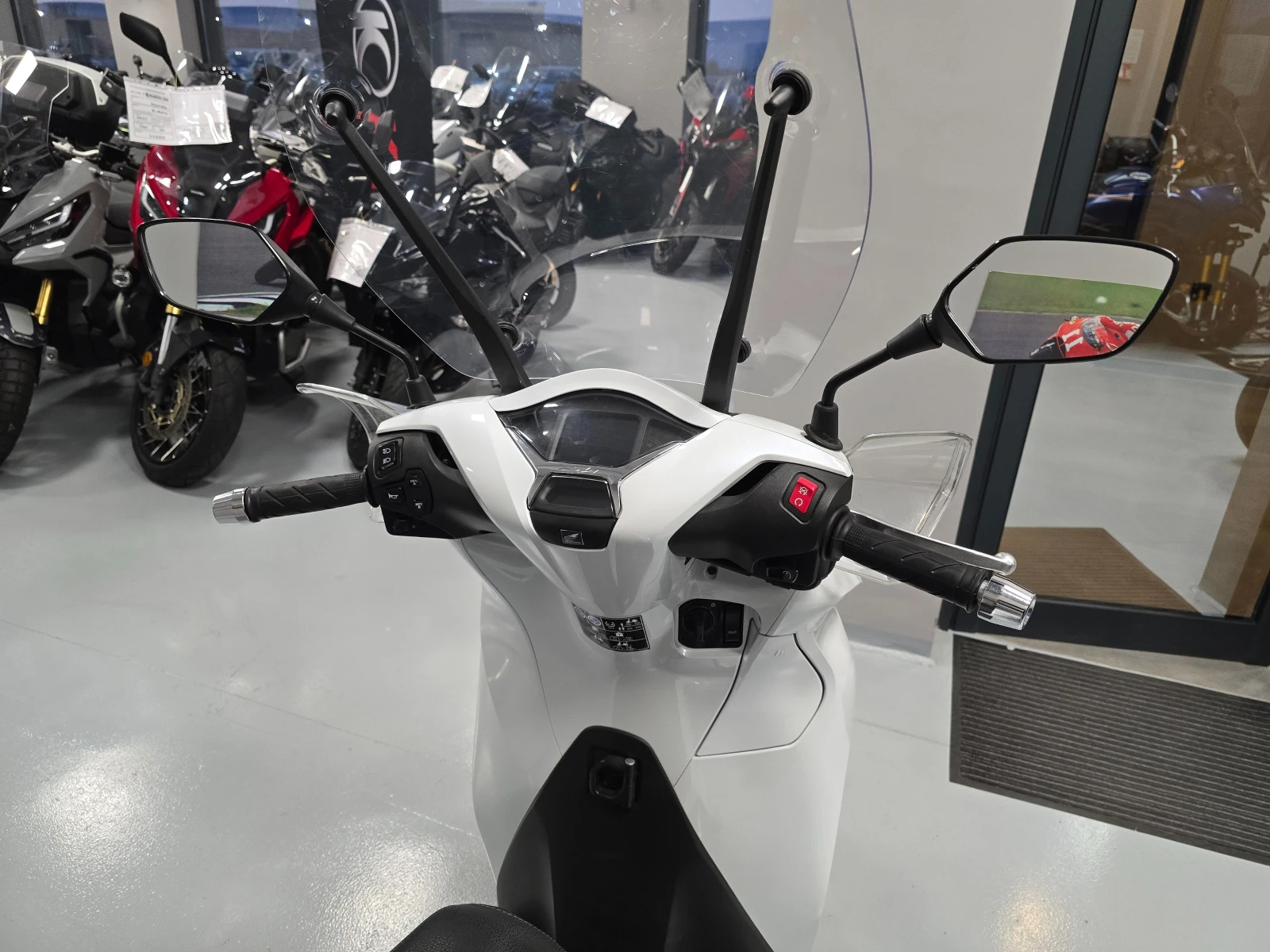 Honda Sh 350ie, ABS-TCS, Led, Keyless! | Mobile.bg   11