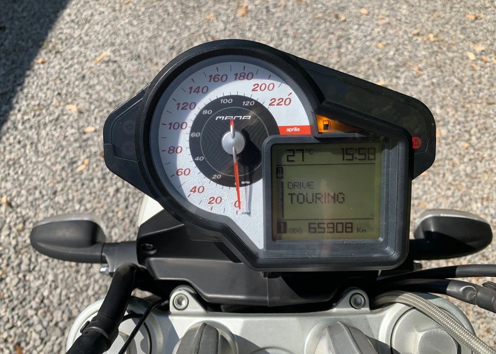 Aprilia Mana 850 ABS/Automatic, снимка 11 - Мотоциклети и мототехника - 55636101