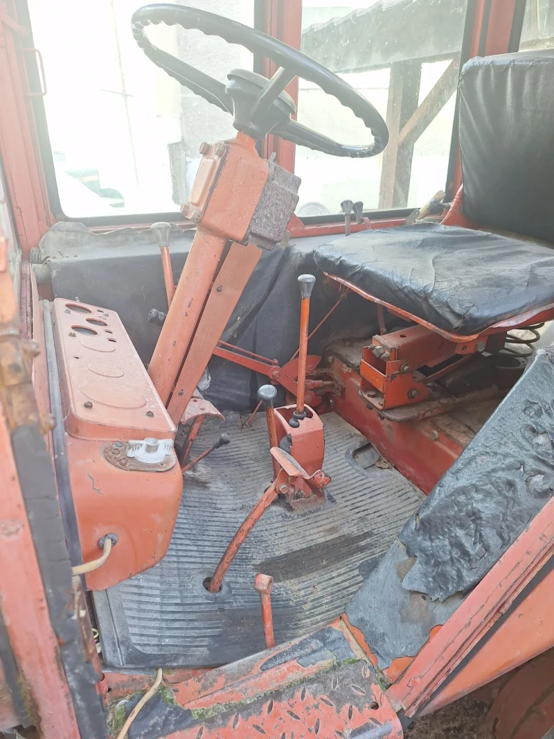 Трактор Владимировец Т25, снимка 5 - Селскостопанска техника - 52957194