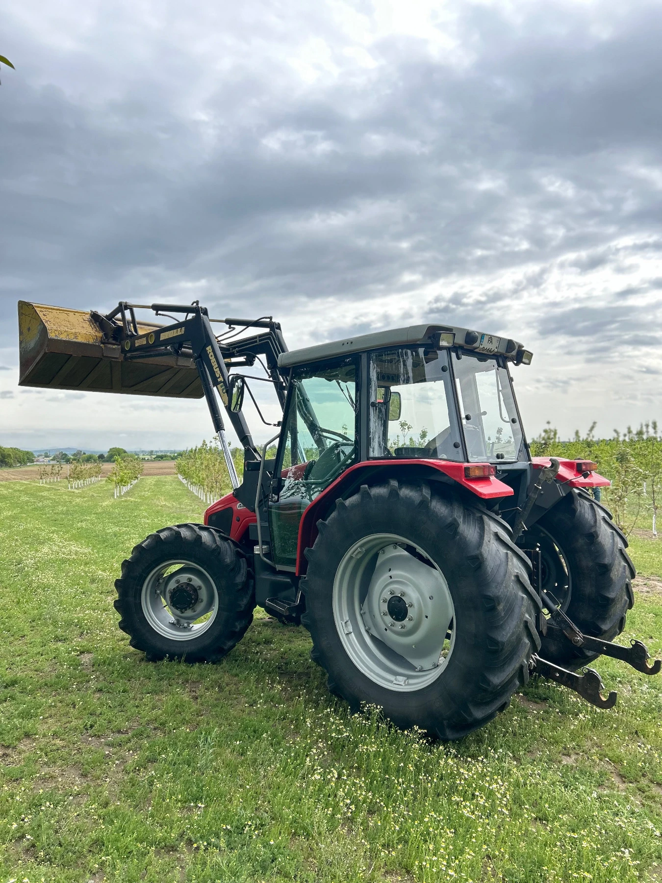 Трактор Massey 4245 - изображение 3