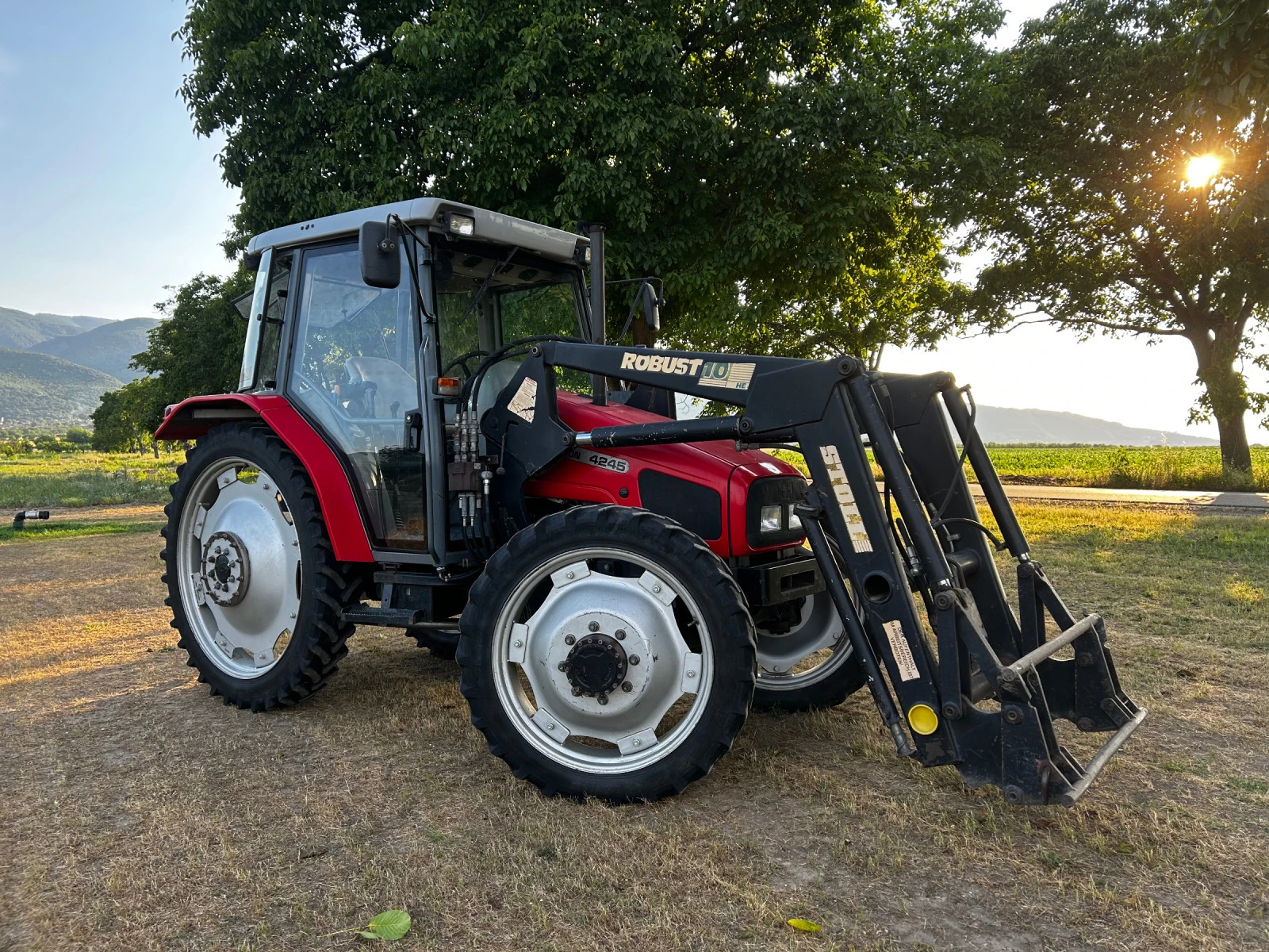 Трактор Massey 4245 - изображение 5