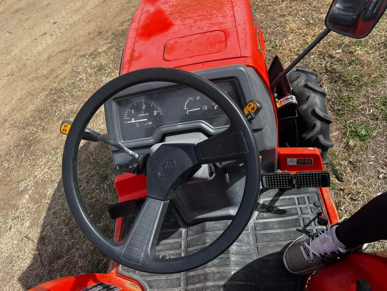 Трактор Kubota  - изображение 7