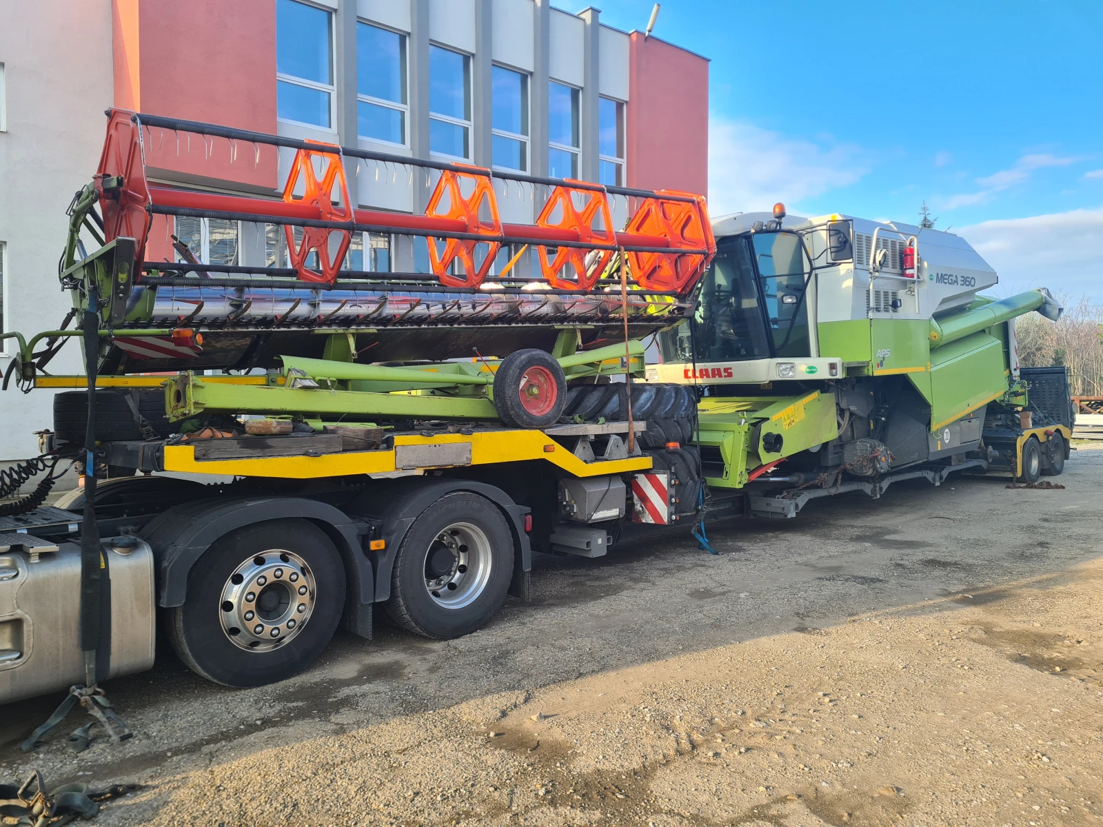 ������� Claas Mega 360 | Mobile.bg � ����������� 3