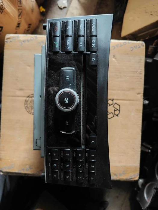 Навигация CD Радио Comand Headunit Meredes W212 Е клас Номер 2