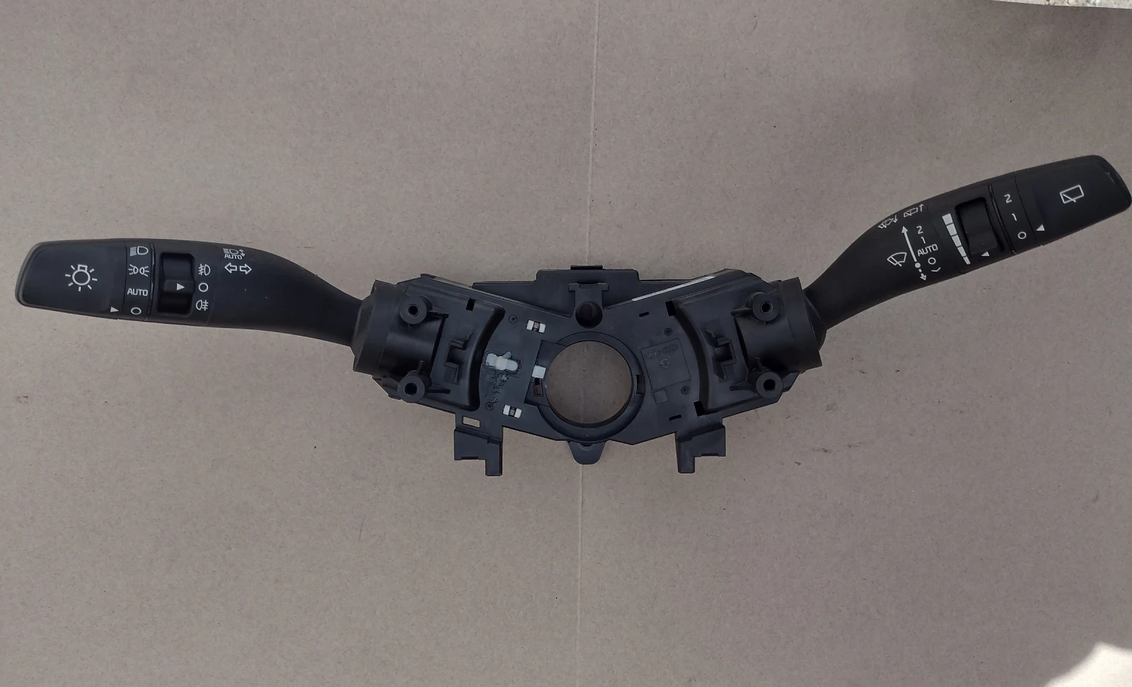 93404-Q4960  ���������� ���� / ������,�������� KIA NIRO 1.6 GDI Hybrid   93404Q4960 | Mobile.bg � ����������� 6