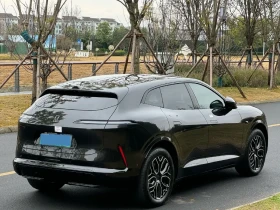 Avatr 07 2026 82.2 kWh 2WD, снимка 5