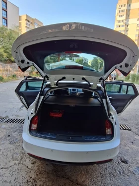 Opel Insignia 2.0 tdci, снимка 6